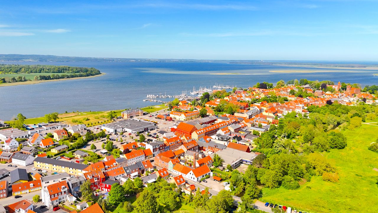 Ejendomsbillede 2 af 9